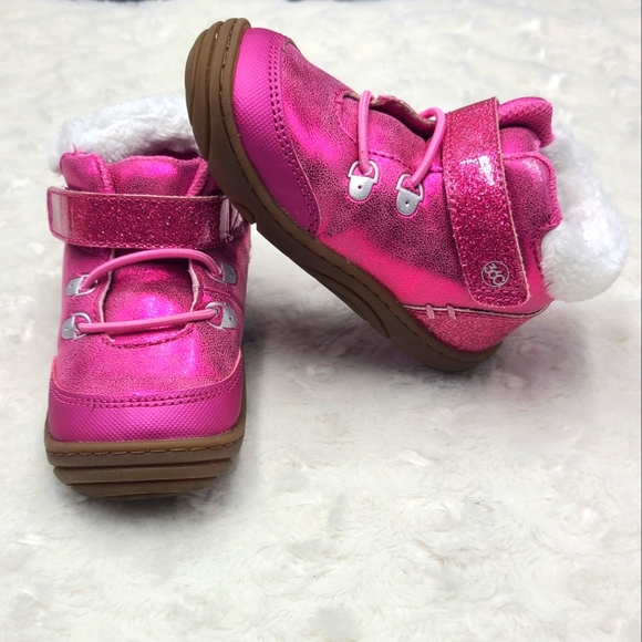 Stride Rite boots - Picture 1 of 9